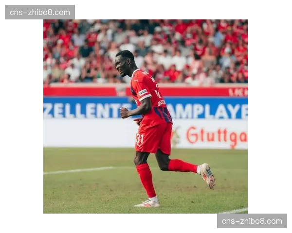 多家德媒:多特蒙德已与主帅泰尔齐奇就续约至2028年达成原则性协议 多家德媒:多特蒙德已与主帅泰尔齐奇就续约至2028年达成原则性协议