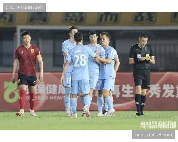 “深圳新鹏城0-2不敌青岛西海岸,遭遇开季四连败”